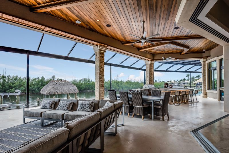 Patio Enclosure Contractors detail